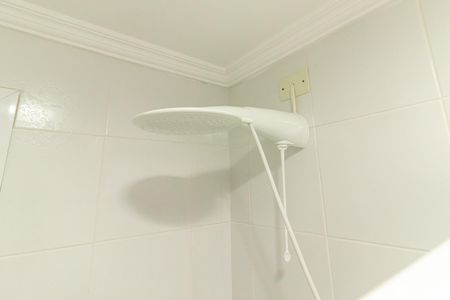 Apartamento para alugar com 67m², 2 quartos e 1 vagaDetalhe do banheiro social