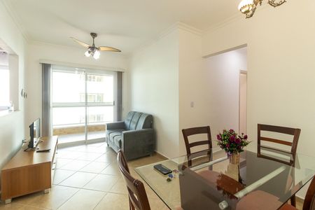 Sala de apartamento para alugar com 2 quartos, 67m² em Canto do Forte, Praia Grande