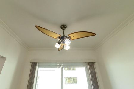 Apartamento para alugar com 67m², 2 quartos e 1 vagaDetalhe da sala