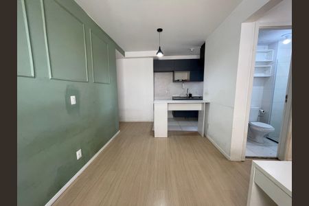 Sala de apartamento para alugar com 2 quartos, 41m² em Jardim Celeste, São Paulo