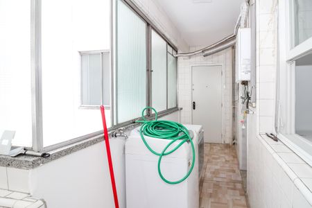 Apartamento para alugar com 147m², 2 quartos e 1 vagaÁrea de Serviço