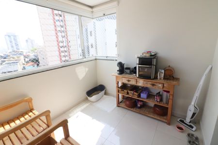 Apartamento à venda com 58m², 2 quartos e 1 vagaVaranda