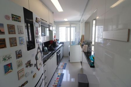 Apartamento à venda com 58m², 2 quartos e 1 vagaCozinha e Área de Serviço