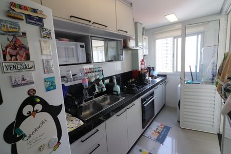 Apartamento à venda com 58m², 2 quartos e 1 vagaCozinha e Área de Serviço