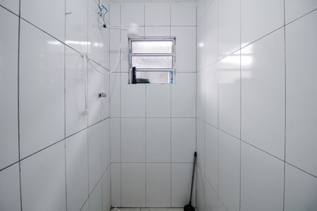 Studio para alugar com 30m², 1 quarto e sem vaga Studio para alugar com 30m², 1 quarto e sem vagaBanheiro