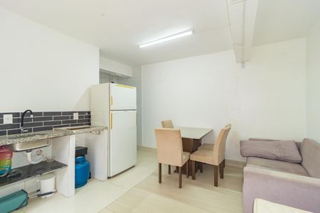 Quarto de kitnet/studio para alugar com 1 quarto, 30m² em Vila Oratorio, São Paulo