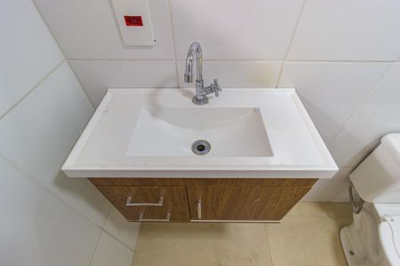 Detalhe - Banheiro de kitnet/studio para alugar com 1 quarto, 30m² em Vila Oratorio, São Paulo