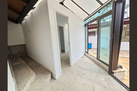 Casa para alugar com 900m², 5 quartos e 5 vagasBanheiro da Suíte 2