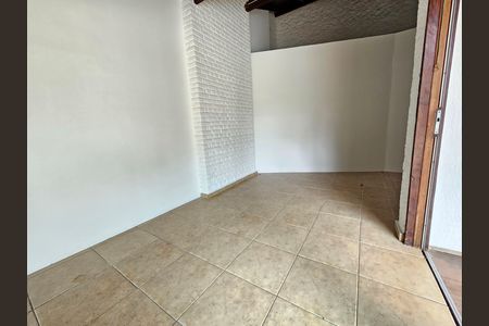 Casa para alugar com 900m², 5 quartos e 5 vagasSala 3