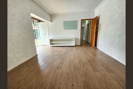 Casa para alugar com 900m², 5 quartos e 5 vagasSuíte 1