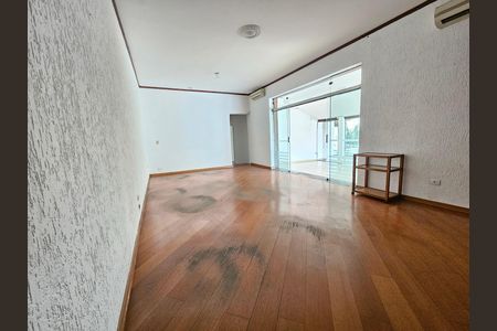 Casa para alugar com 900m², 5 quartos e 5 vagasSala 1