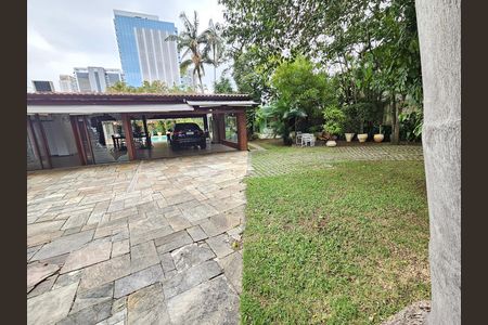 Casa para alugar com 900m², 5 quartos e 5 vagasGaragem