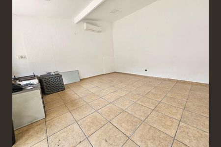 Casa para alugar com 900m², 5 quartos e 5 vagasQuarto 2