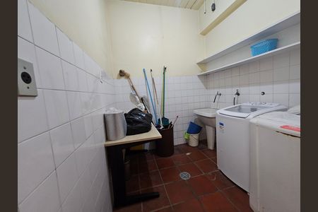 Casa para alugar com 900m², 5 quartos e 5 vagasÁrea de Serviço