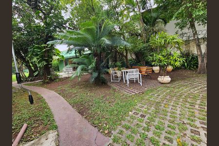 Casa para alugar com 900m², 5 quartos e 5 vagasJardim