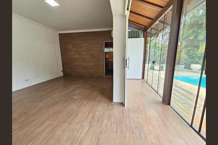 Casa para alugar com 900m², 5 quartos e 5 vagasSuíte 1
