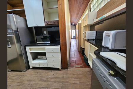 Casa para alugar com 900m², 5 quartos e 5 vagasCozinha