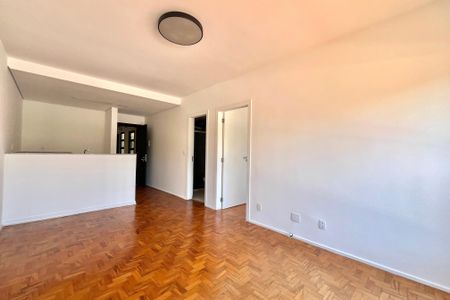 Apartamento para alugar com 42m², 1 quarto e 1 vagaSala