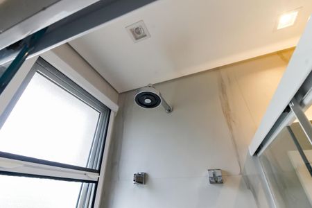 Casa de condomínio à venda com 440m², 3 quartos e 6 vagasBanheiro da Suíte 3 - chuveiro