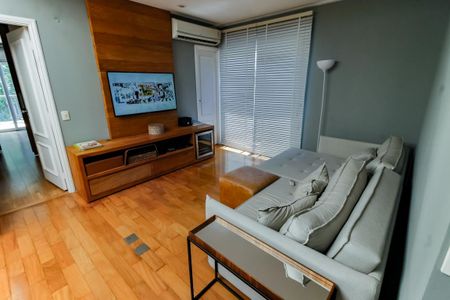 Casa de condomínio à venda com 440m², 3 quartos e 6 vagasSala 3