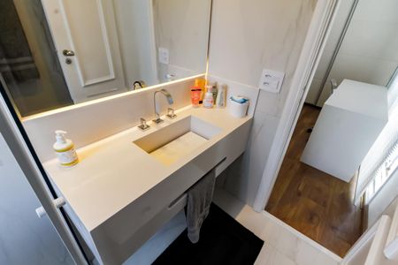 Casa de condomínio à venda com 440m², 3 quartos e 6 vagasBanheiro da Suíte 3