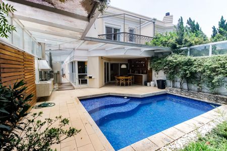 Casa de condomínio à venda com 440m², 3 quartos e 6 vagasPiscina Coberta