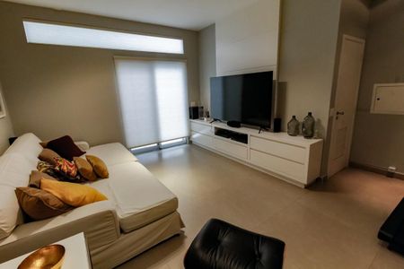 Casa de condomínio à venda com 440m², 3 quartos e 6 vagasSala 4