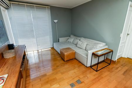 Casa de condomínio à venda com 440m², 3 quartos e 6 vagasSala 3