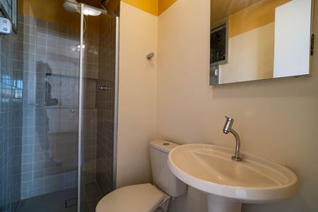 Apartamento para alugar com 32m², 1 quarto e 1 vaga Apartamento para alugar com 32m², 1 quarto e 1 vagaBanheiro