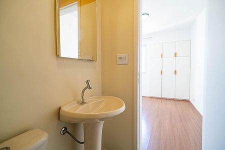 Apartamento para alugar com 32m², 1 quarto e 1 vaga Apartamento para alugar com 32m², 1 quarto e 1 vagaBanheiro