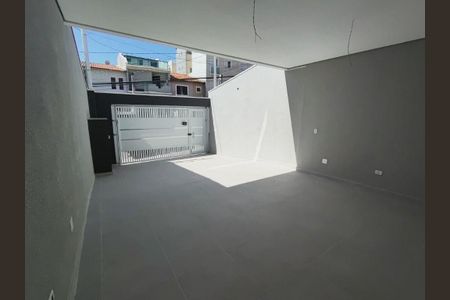 Casa à venda com 3 quartos, 150m² em Vila Scarpelli, Santo André