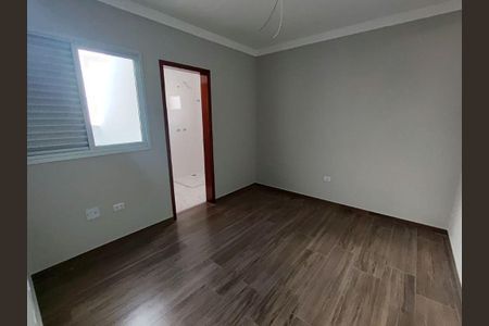 Casa à venda com 3 quartos, 150m² em Vila Scarpelli, Santo André