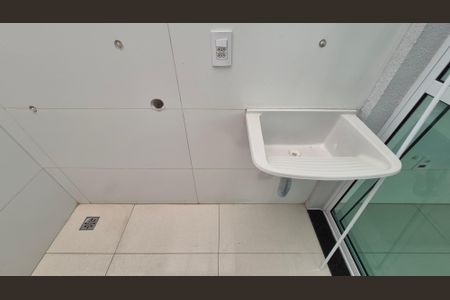 Casa à venda com 85m², 2 quartos e 2 vagasLavanderia