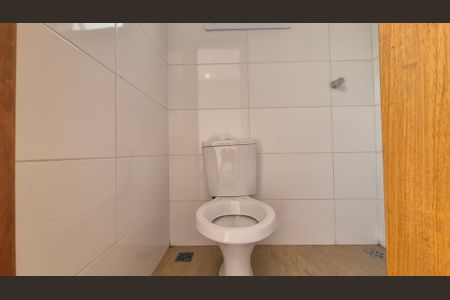 Casa à venda com 85m², 2 quartos e 2 vagasBanheiro