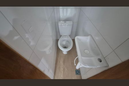 Casa à venda com 85m², 2 quartos e 2 vagasLavabo