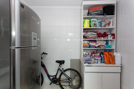 Casa de condomínio à venda com 162m², 3 quartos e 2 vagas Casa de condomínio à venda com 162m², 3 quartos e 2 vagasQuarto de Serviço