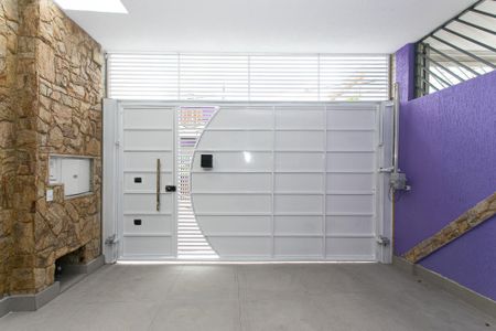 Casa de condomínio à venda com 162m², 3 quartos e 2 vagas Casa de condomínio à venda com 162m², 3 quartos e 2 vagasGaragem