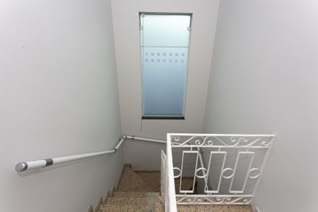 Casa de condomínio à venda com 162m², 3 quartos e 2 vagas Casa de condomínio à venda com 162m², 3 quartos e 2 vagasCorredor