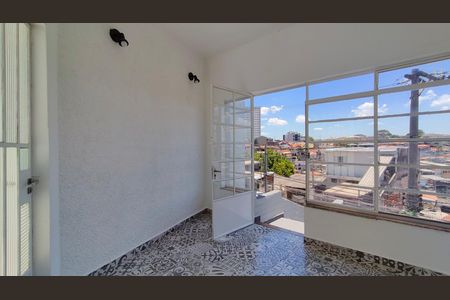 Casa para alugar com 2 quartos, 153m² em Vila Pereira Barreto, São Paulo