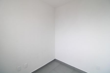 Quarto 2 de apartamento para alugar com 2 quartos, 34m² em Veleiros, São Paulo