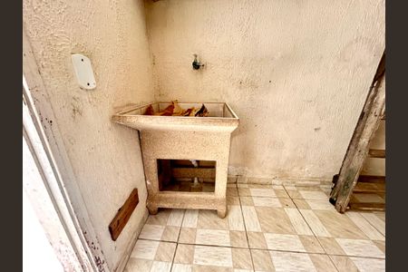 Casa à venda com 150m², 2 quartos e 1 vagaÁrea de Serviço