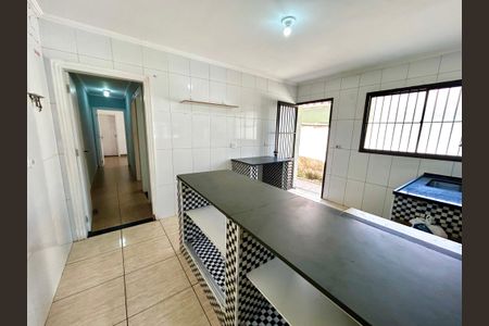 Casa à venda com 150m², 2 quartos e 1 vagaCozinha 