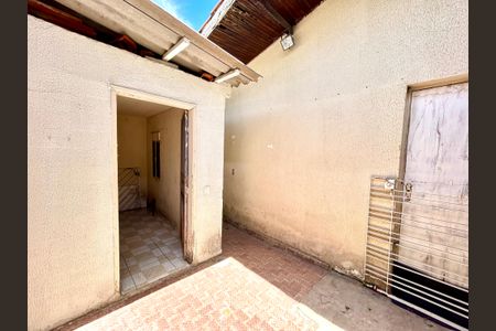 Casa à venda com 150m², 2 quartos e 1 vagaQuintal 