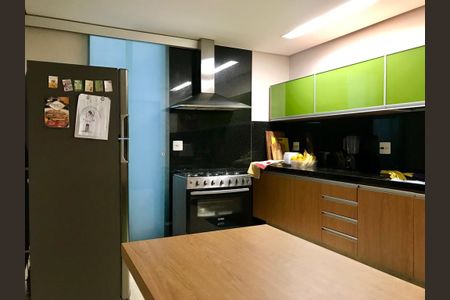 Apartamento à venda com 148m², 4 quartos e 1 vagaCozinha