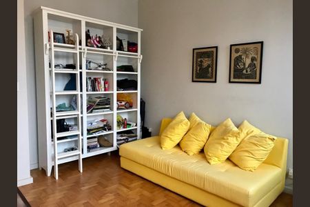 Apartamento à venda com 148m², 4 quartos e 1 vagaQuarto 2