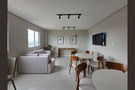 Apartamento à venda com 48m², 2 quartos e 1 vaga Apartamento à venda com 48m², 2 quartos e 1 vagaÁrea Comum - Salão de Festas