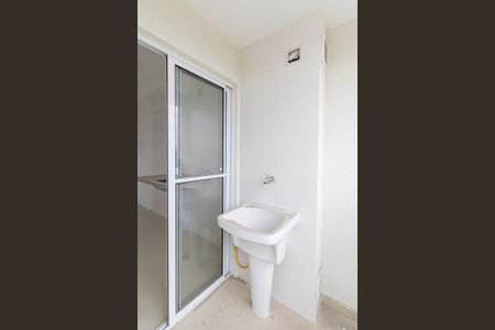 Apartamento à venda com 48m², 2 quartos e 1 vaga Apartamento à venda com 48m², 2 quartos e 1 vagaVaranda e Área de Serviço