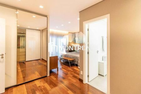 Apartamento à venda com 375m², 4 quartos e 6 vagas