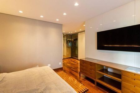 Apartamento à venda com 375m², 4 quartos e 6 vagas