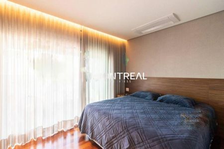 Apartamento à venda com 375m², 4 quartos e 6 vagas